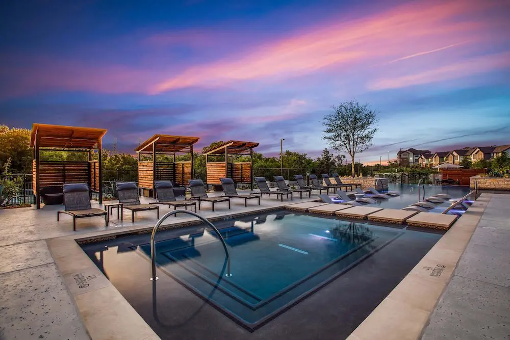 Benbrook pool area