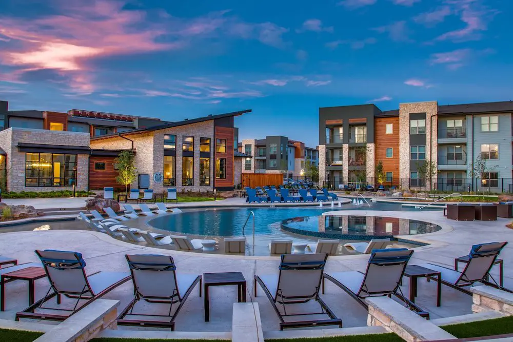 3FiftyOne pool seating
