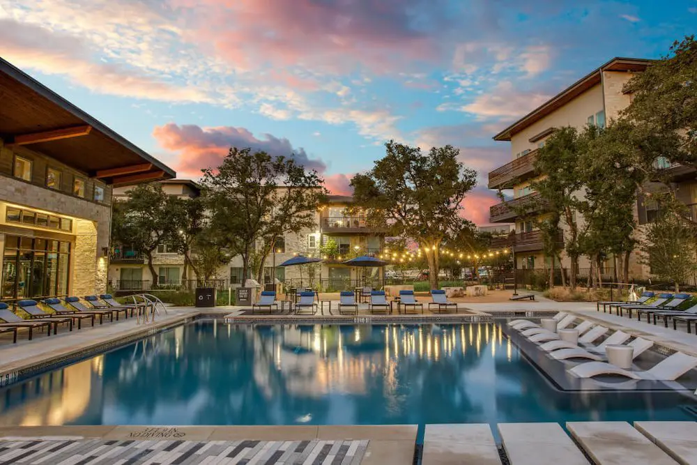 Avery Ranch pool